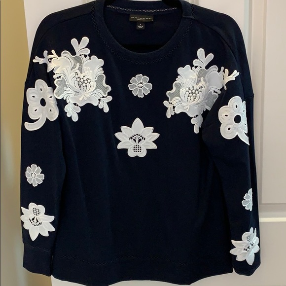 Victoria Beckham lace appliqué navy sweater - Picture 2 of 4